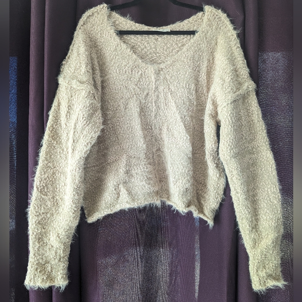 Popcorn sweater